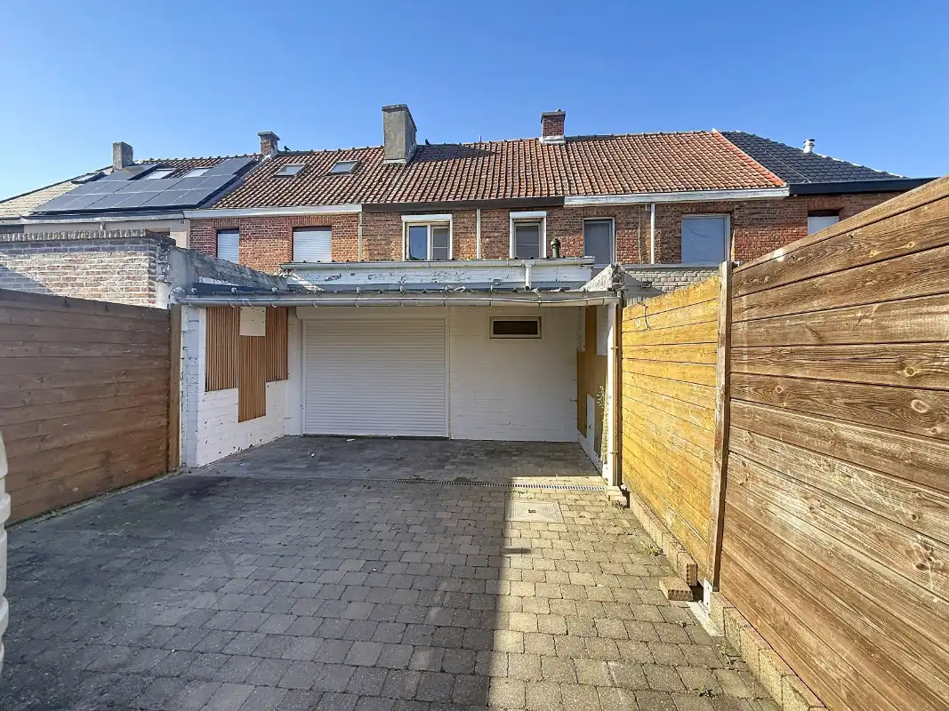 Rijwoning met 3 slaapkamers en uitweg foto 15
