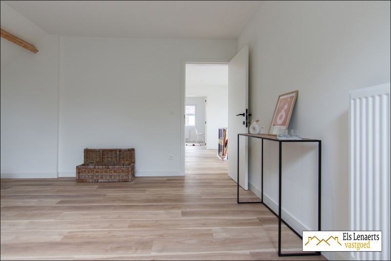 Prachtig gerenoveerde woning op topligging! foto 24