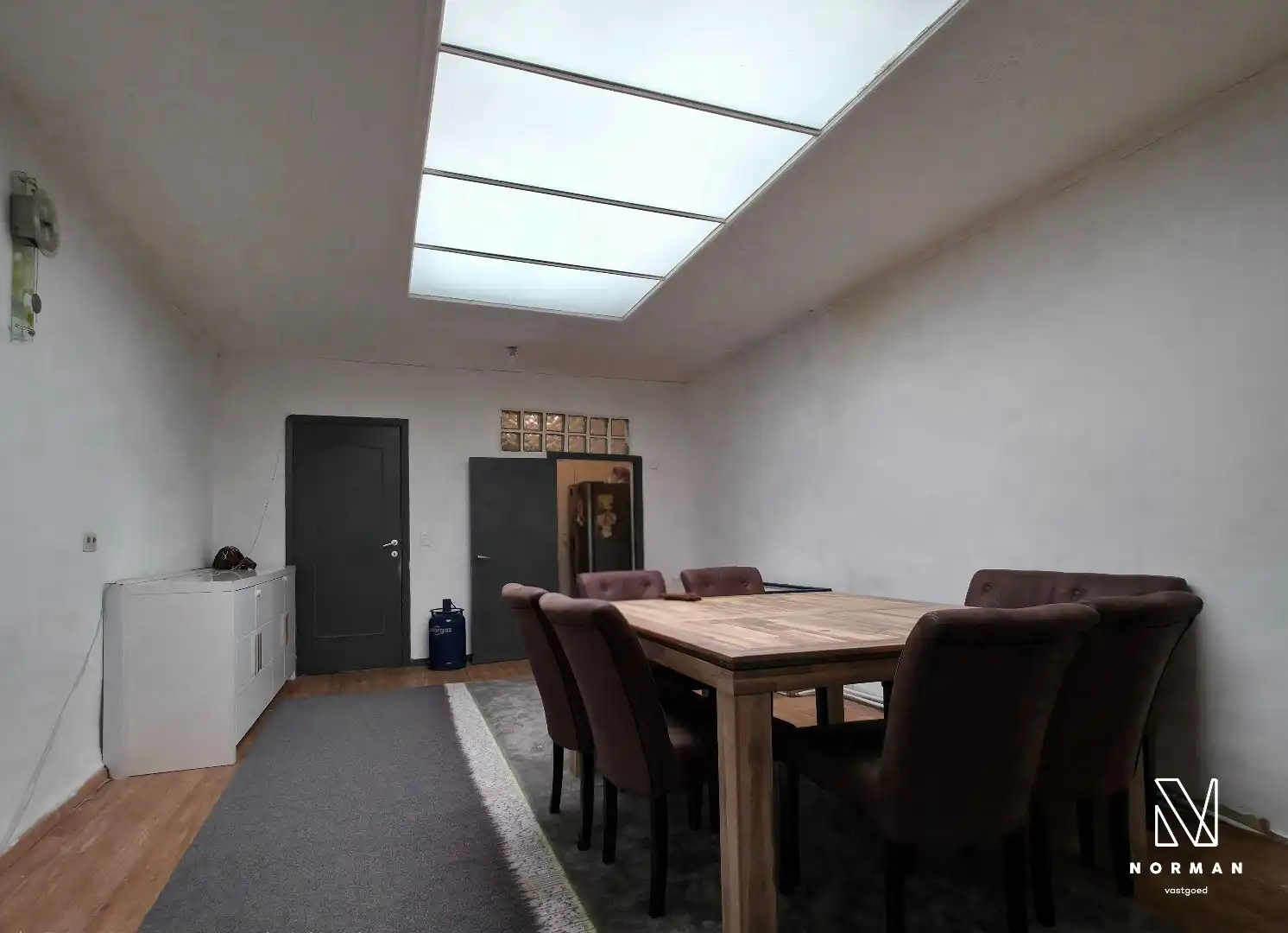 Woning met 4 slaapkamers in de Elfde Julilaan te Kortrijk foto 5