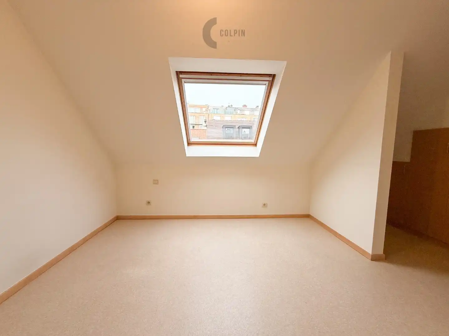 Instapklaar en lichtrijk penthouse vlakbij de zeedijk foto 11