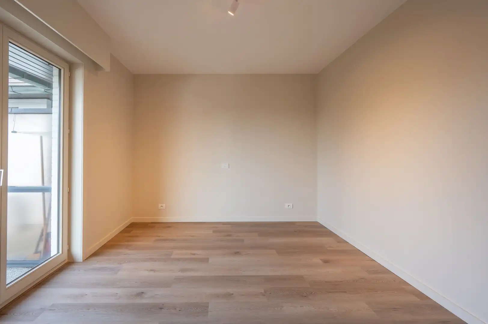 Ruim en zonnig appartement van 122 m² met open zicht op het Zegemeer. foto 16