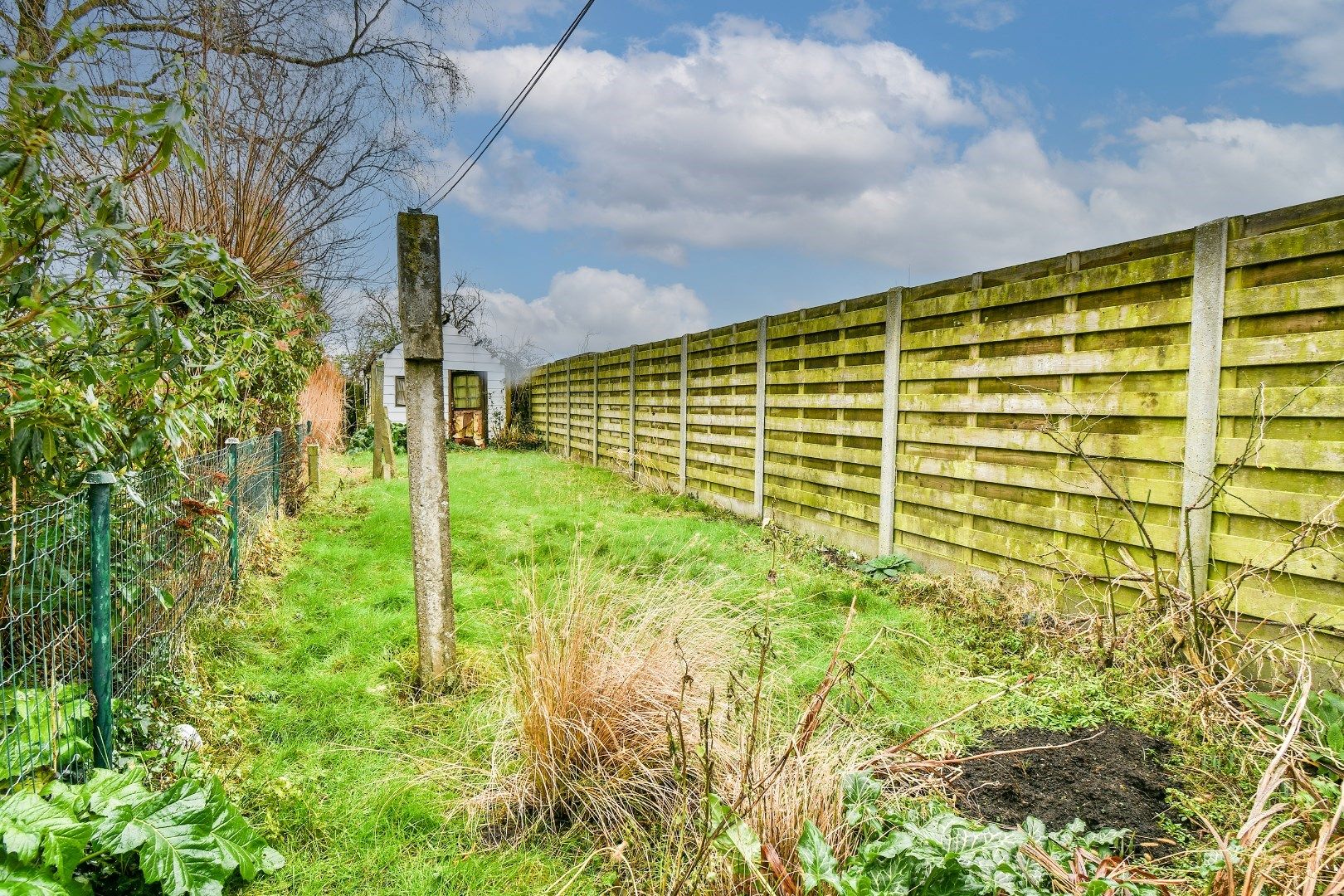 Te renoveren woning met landelijk zicht! foto 9