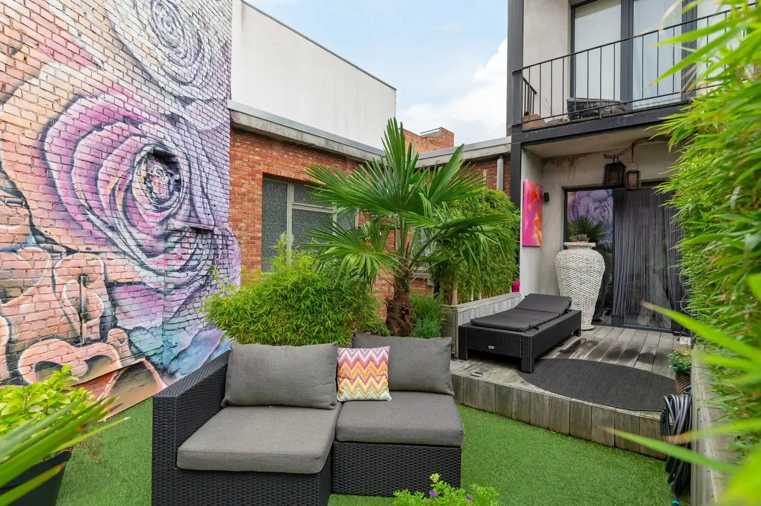 Instapklaar appartement (50 m²) met prachtig 'Ibiza Bohemian' terras nabij Zurenborg foto 23