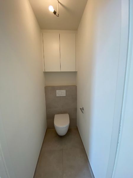 GELIJKVLOERS 2 SLPK. APPARTEMENT (+-90m²) MET GARAGE CENTRUM GEEL foto 7