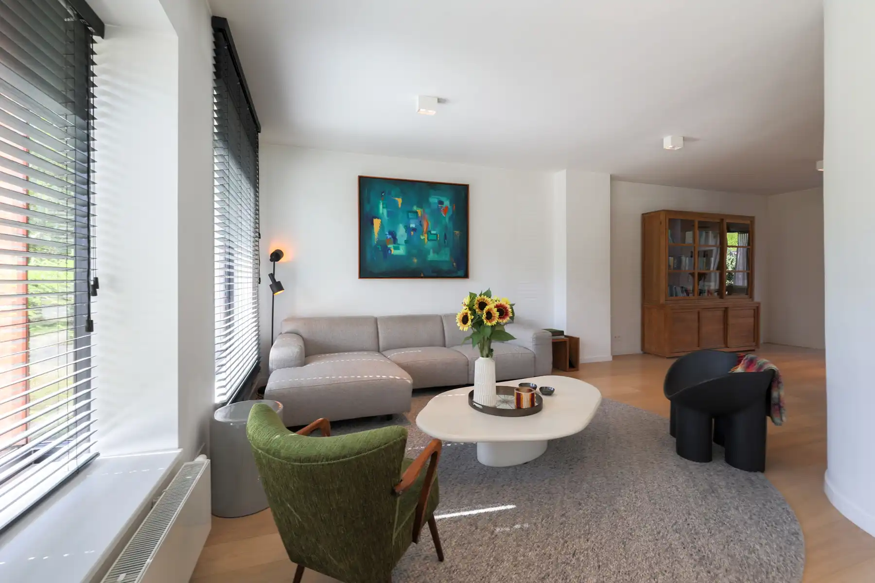 Prachtig gerenoveerde halfopen woning te Elsdonk foto 2