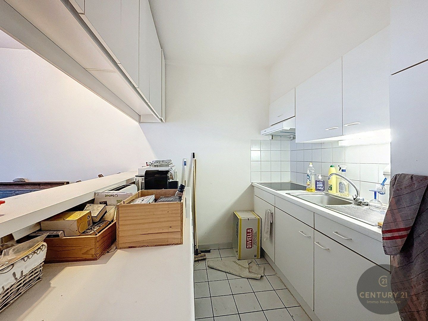 Studio met garagebox foto 7