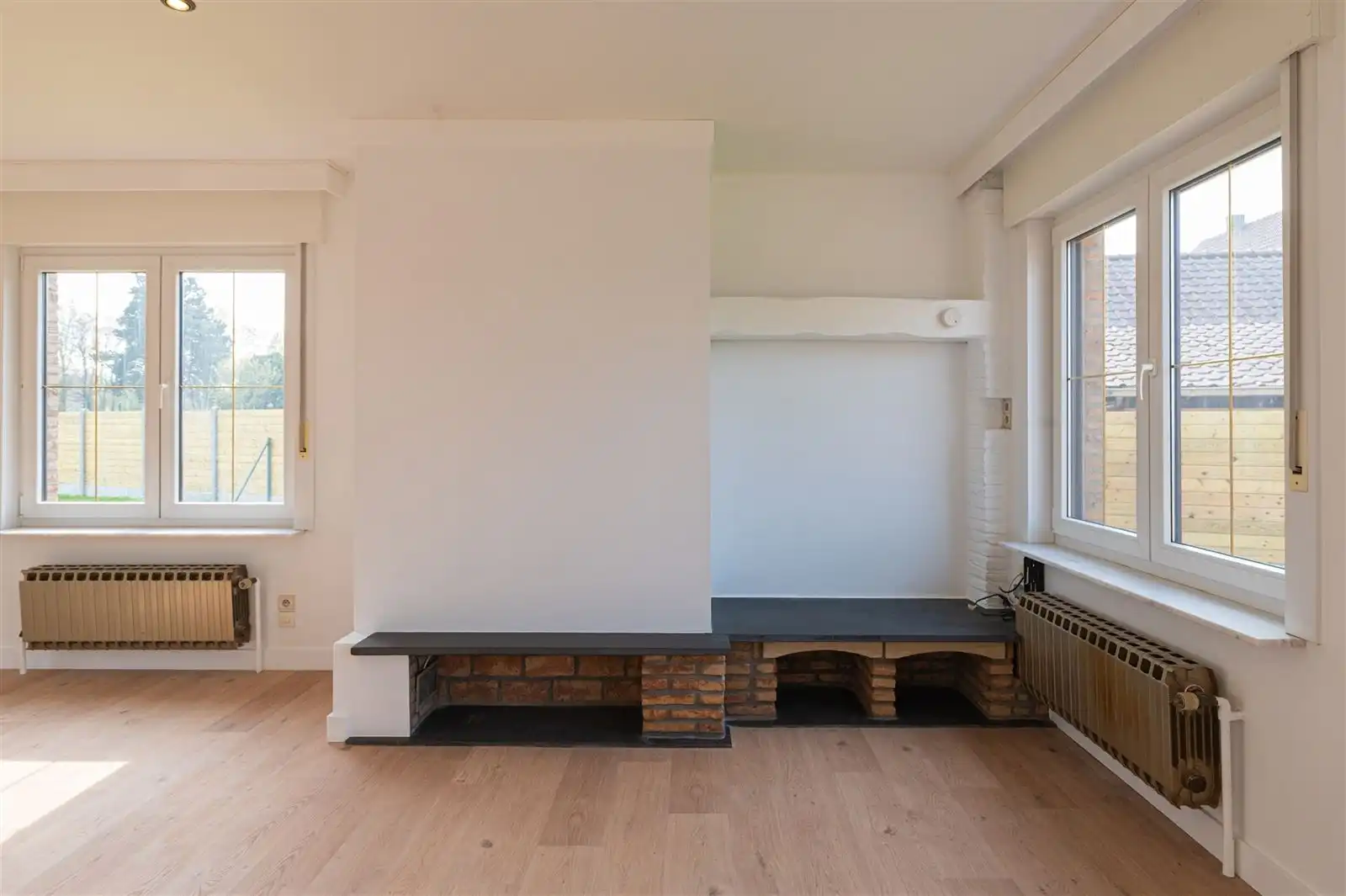 Landelijk gelegen 4-gevel villa - volledig vernieuwd foto 7