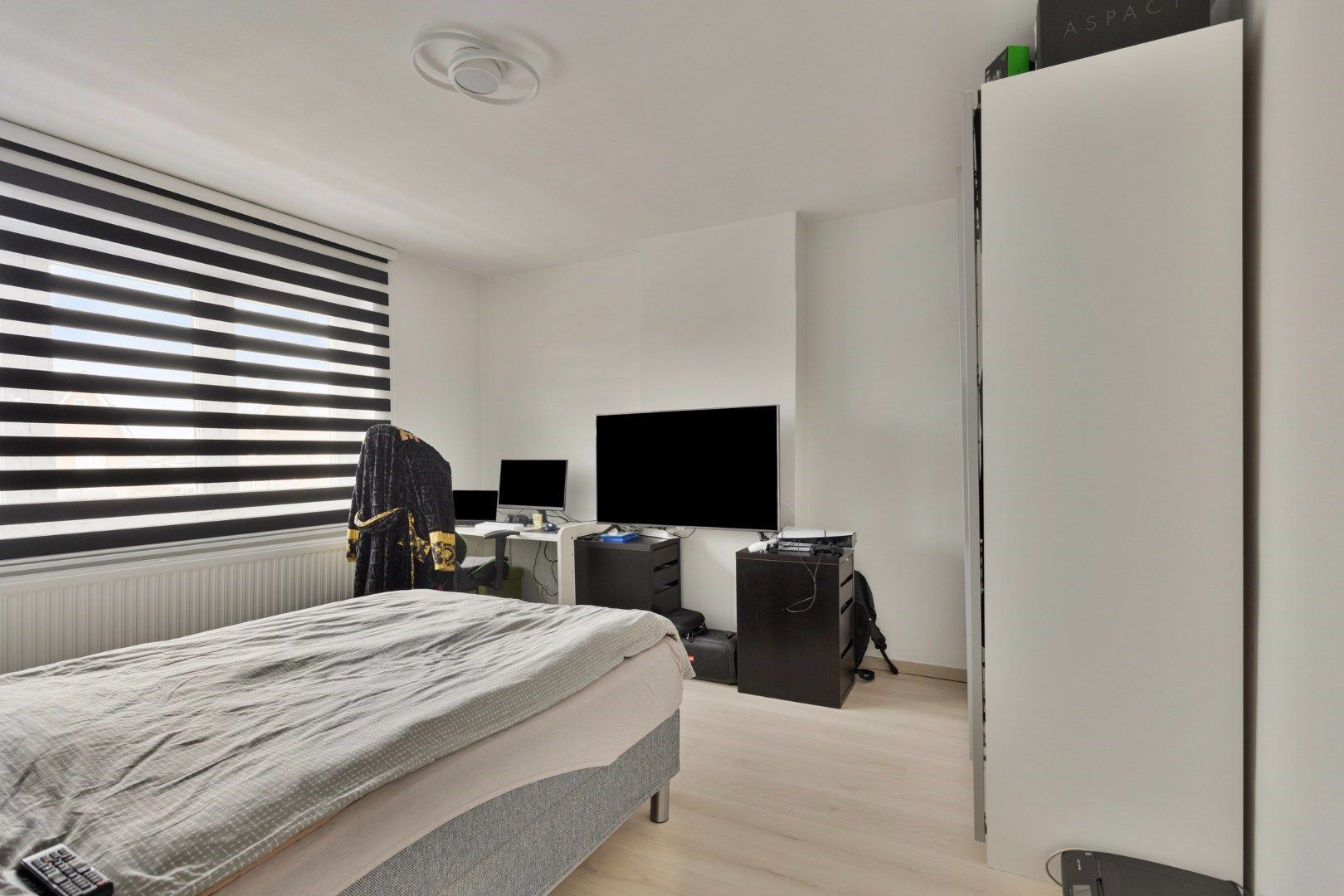 Recent vernieuwde woning met mooie tuin en garage, rand stadscentrum Tongeren foto 19