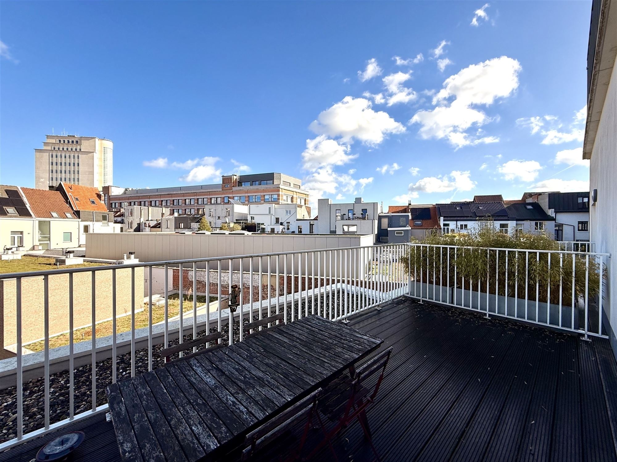 Appartement met 1 slaapkamer en terras (20m²) op 't Zuid foto 2