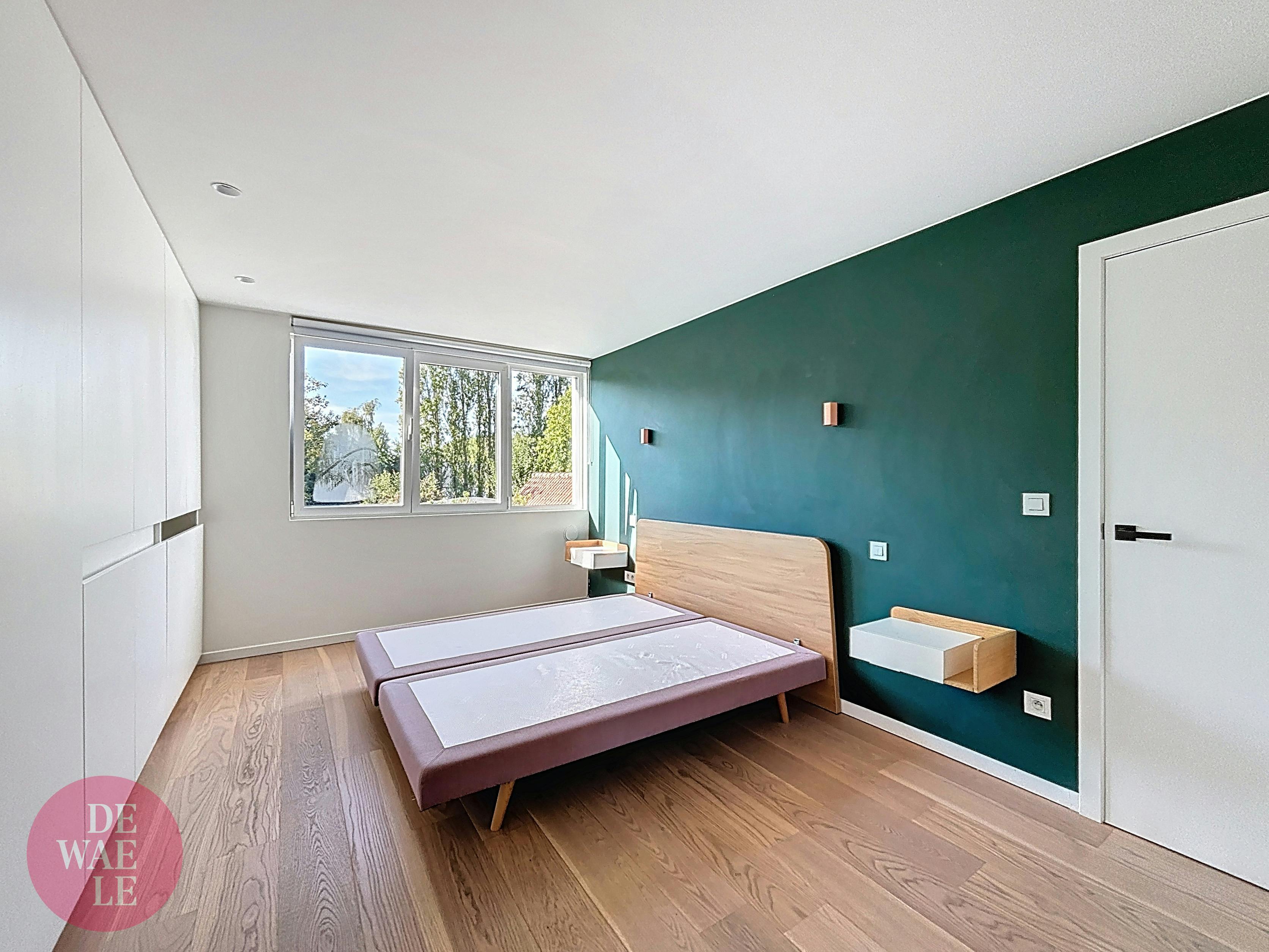 Te huur: charmante bemeubelde woning met tuin in Hofstade. foto 8