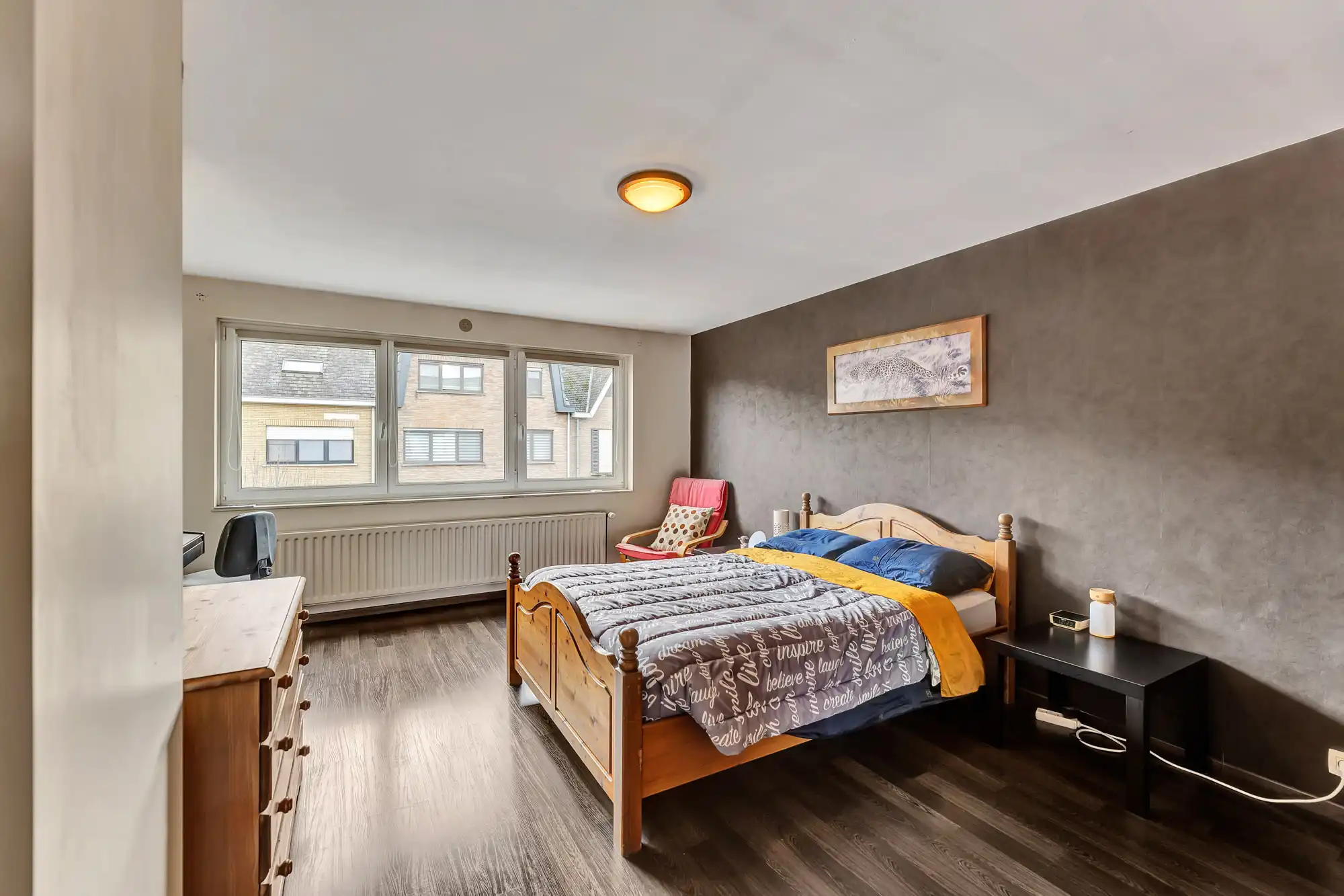 Gezellige gezinswoning met veranda, tuin en garage te koop foto 11