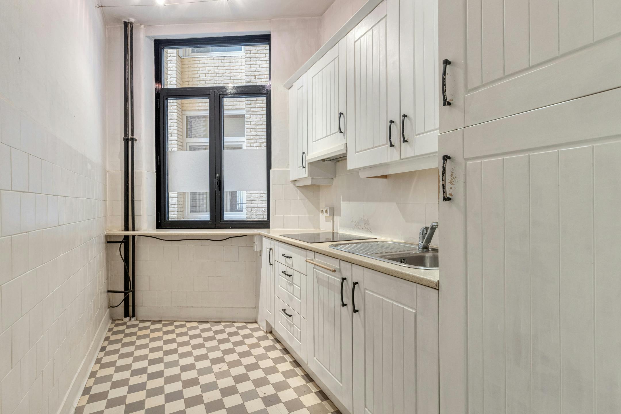 Instapklaar éénslaapkamer appartement te koop in Antwerpen foto 6
