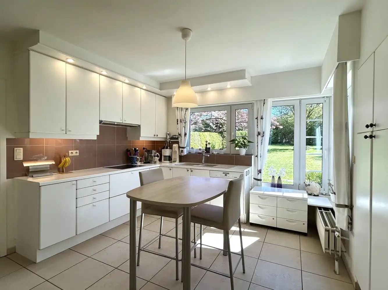 Prachtige energetische villa op een rustige en groene locatie foto 9