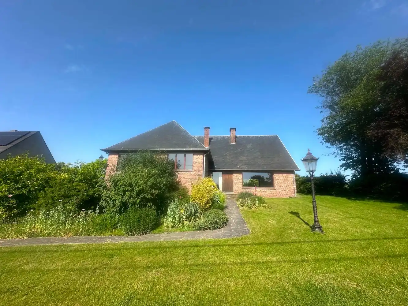 PRESTIGIEUZE VILLA OP TOPLOCATIE NEIGEMBOS OMGEVEN DOOR GROEN foto 31