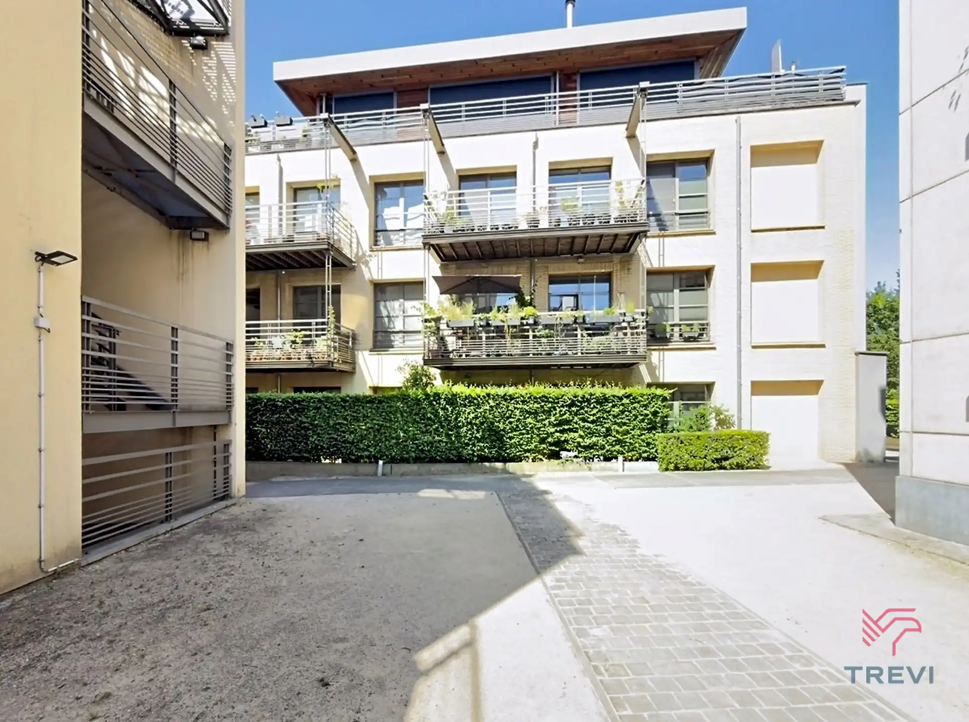 Appartement met 3 slaapkamers, terras, zwembad en fitnessruimte foto 17
