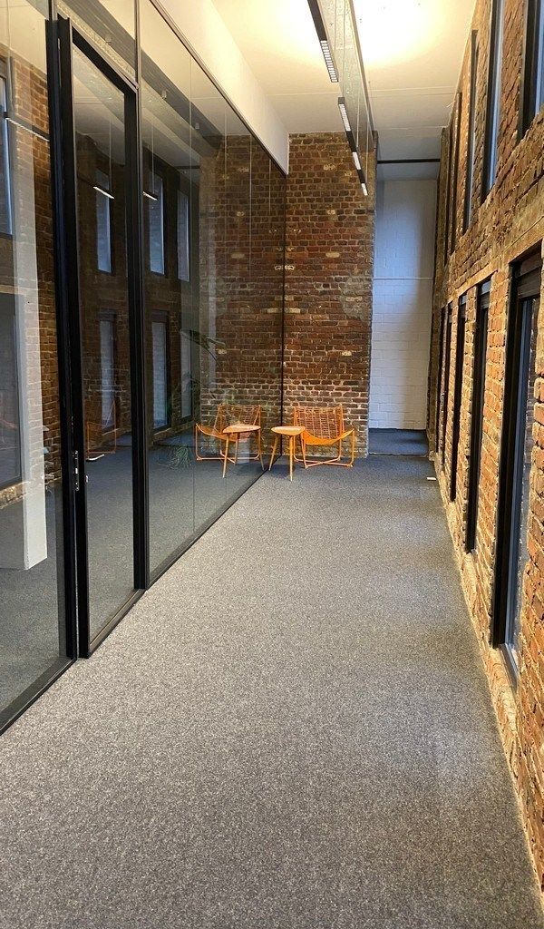 Recent ingerichte loftkantoren te koop in Kortrijk foto 6