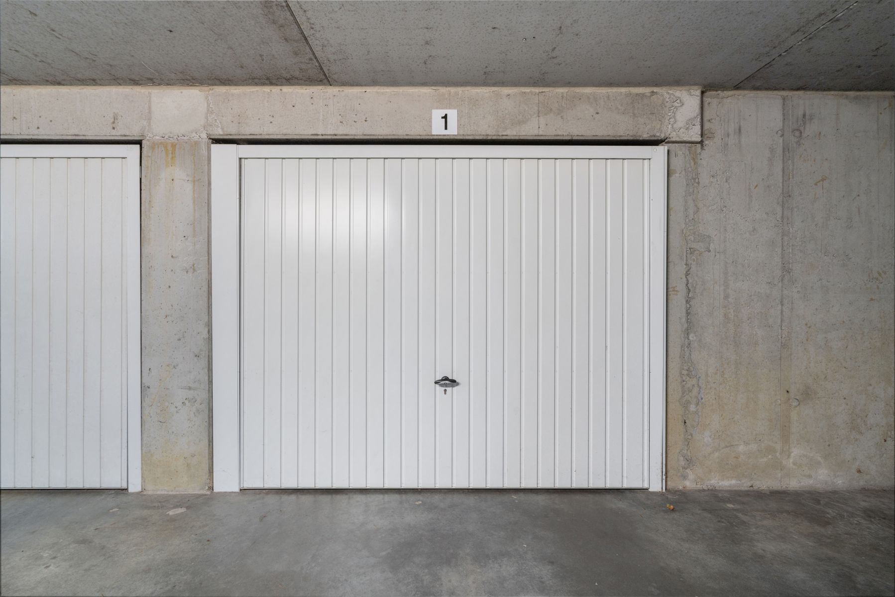 Appartement met 2 slaapkamers incl. garage en kelderberging foto 18