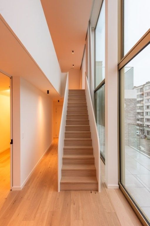 LUXUEUS PENTHOUSE 161M² MET 2SLK IN CENTRUM TONGEREN. foto 7