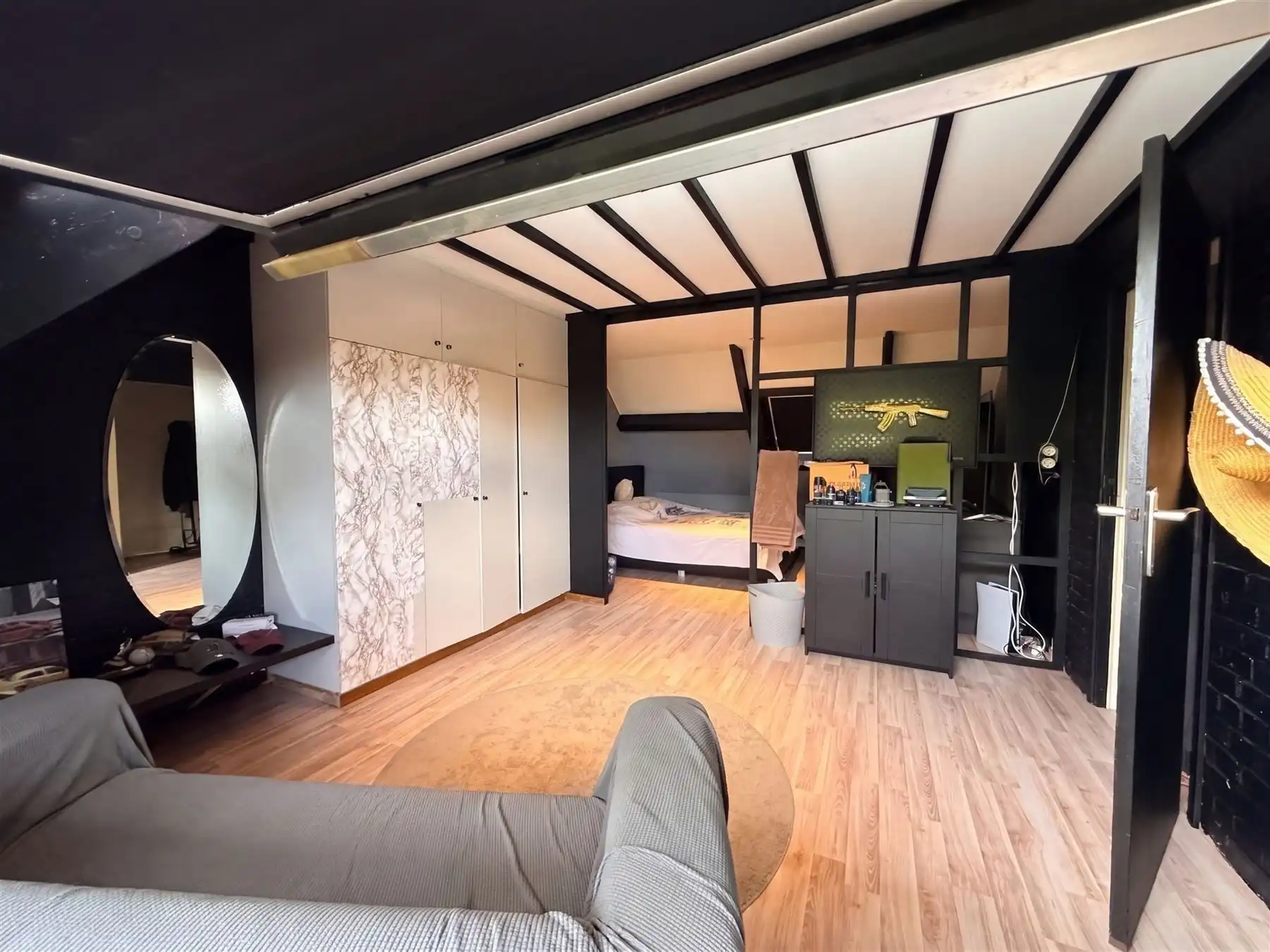 INSTAPKLARE WONING MET GEZELLIGE TUIN foto 12
