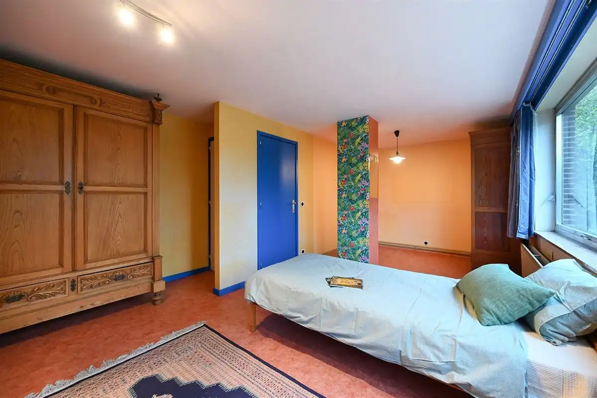 Ruime splitlevel woning met veel potentieel foto 18