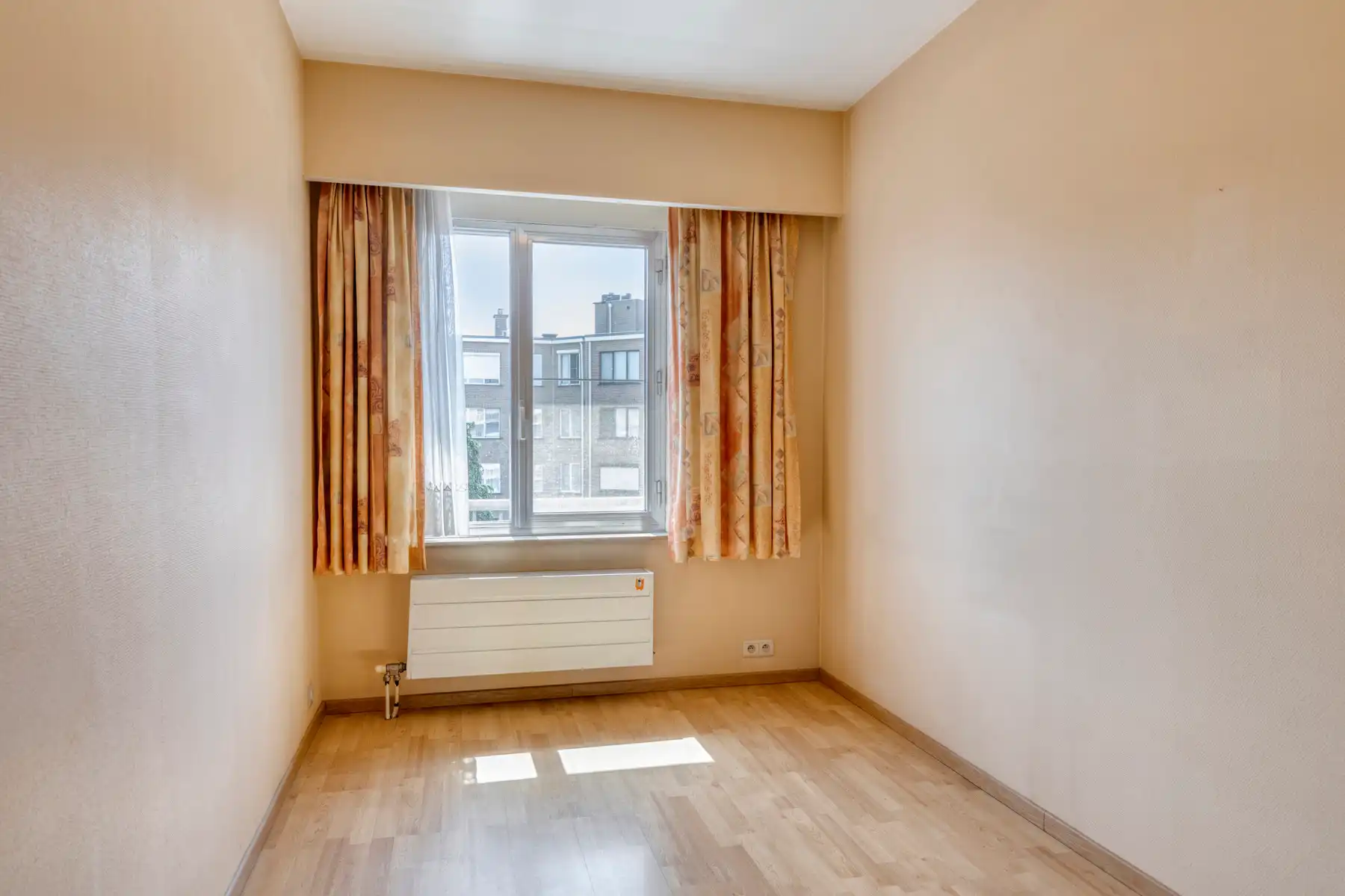 Ruim appartement met 2 slaapkamers en 2 terrassen. foto 14