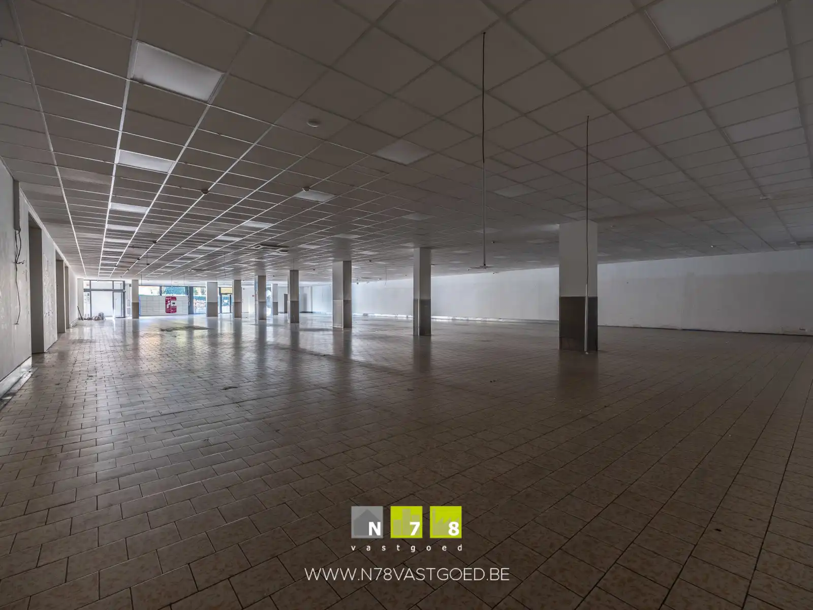 Commerciële ruimte te huur foto 12