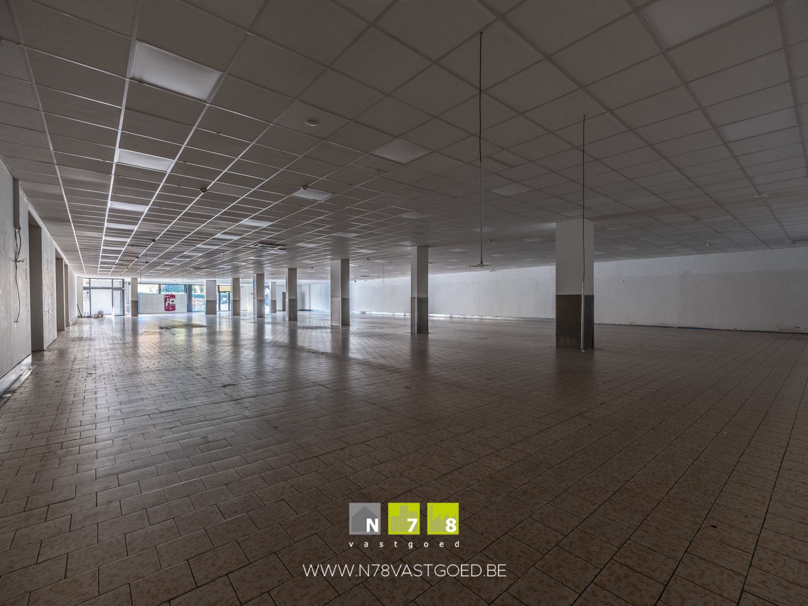 Commerciële ruimte te huur foto 10