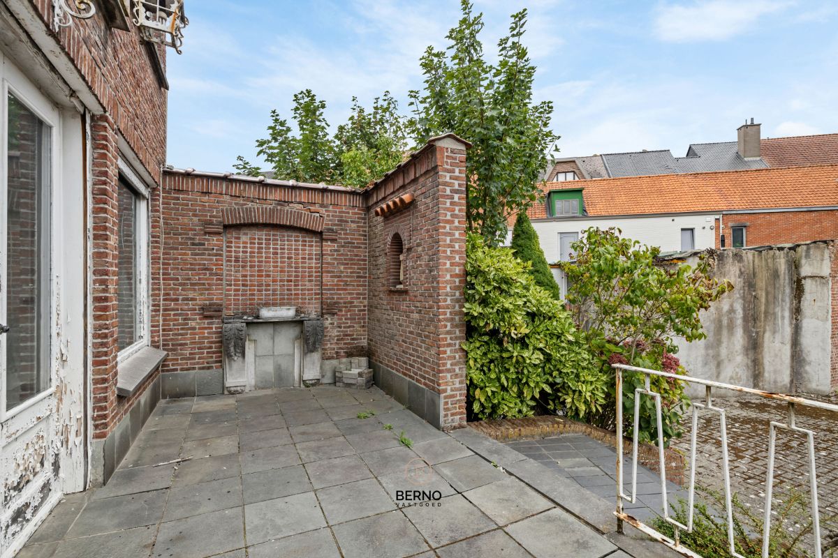 Te koop: Karaktervolle herenwoning met praktijkruimte in Zele foto 18