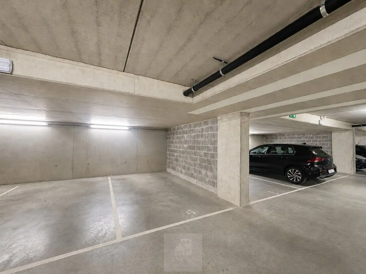 Zonnig 2 slpk-appartement met zuidgericht terras + autostaanplaats! foto 14