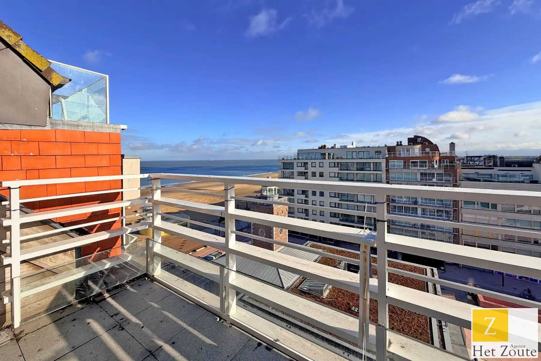 Instapklaar appartement met zijdelings zeezicht te Knokke foto 3