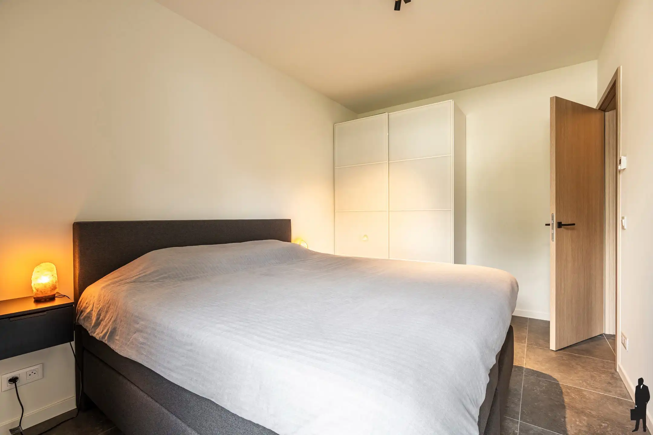Uitstekend instapklaar appartement met groot terras in Arendonk foto 14
