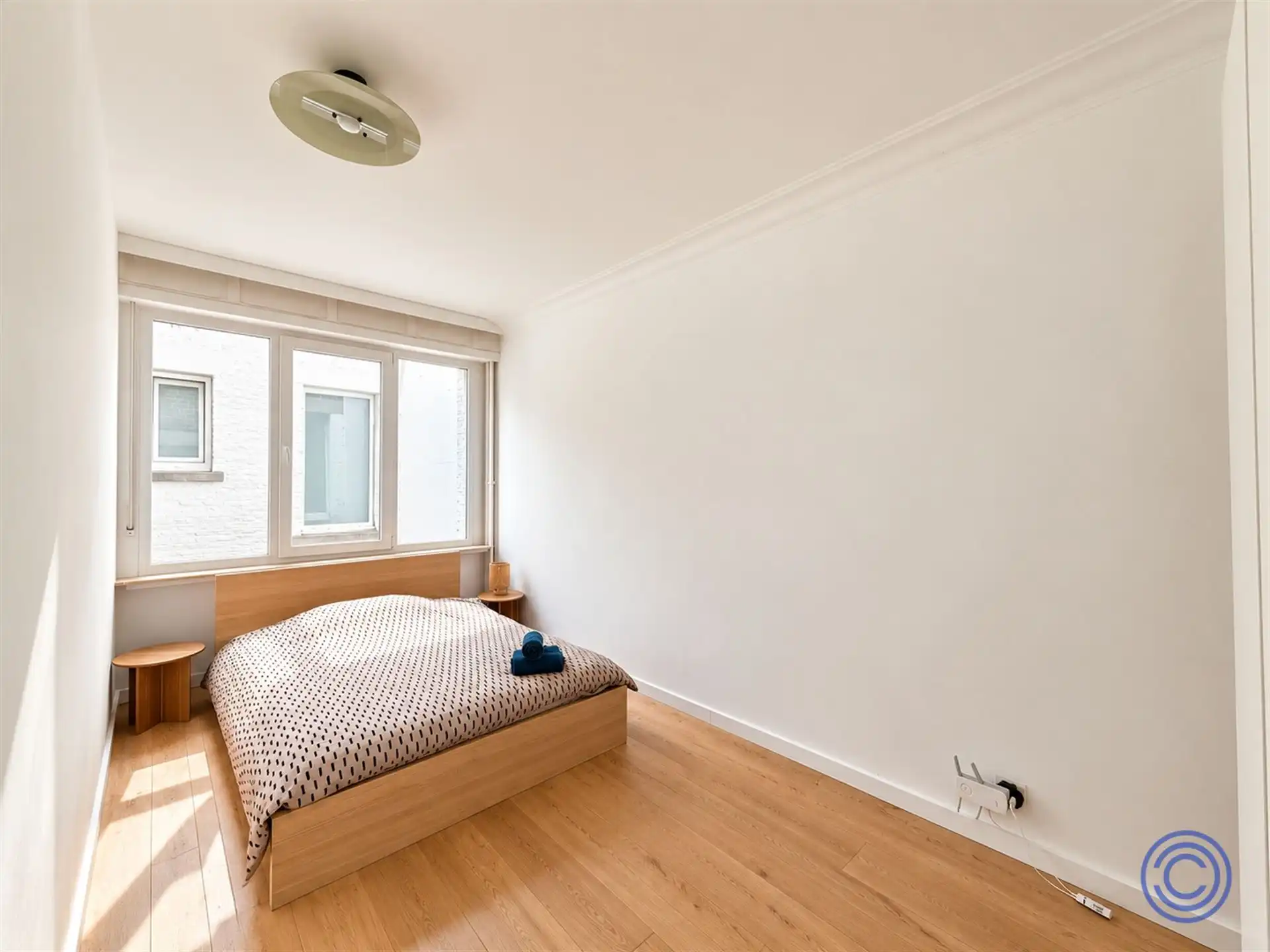 Uitzonderlijk ruim 3-slaapkamerappartement met tuin en dubbele garage foto 10