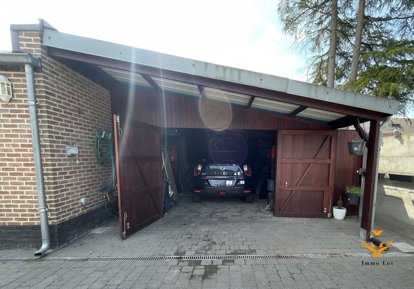 Charmant appartement met terras en garage foto 12