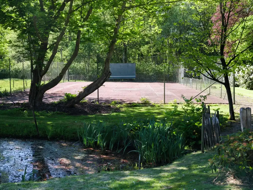 Exclusief landhuis met voormalig koetshuis, gelegen op een prachtig domein van circa 34.000 m² in Evergem foto 28