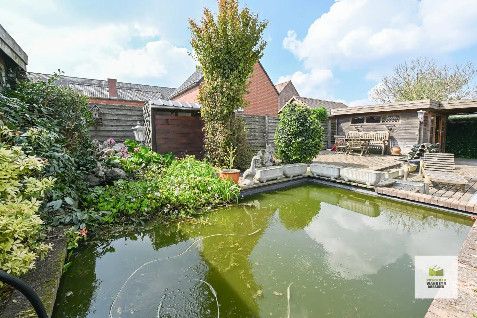 Gelijkvloerse alleenstaande woning met 5 slaapkamers op 657m2 foto 17