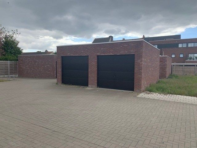 Dakappartement met garage foto 11