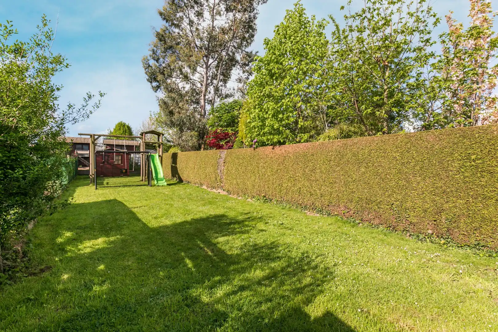 Instapklare woning met 3 slpk. , tuin en terras te Lembeek foto 8