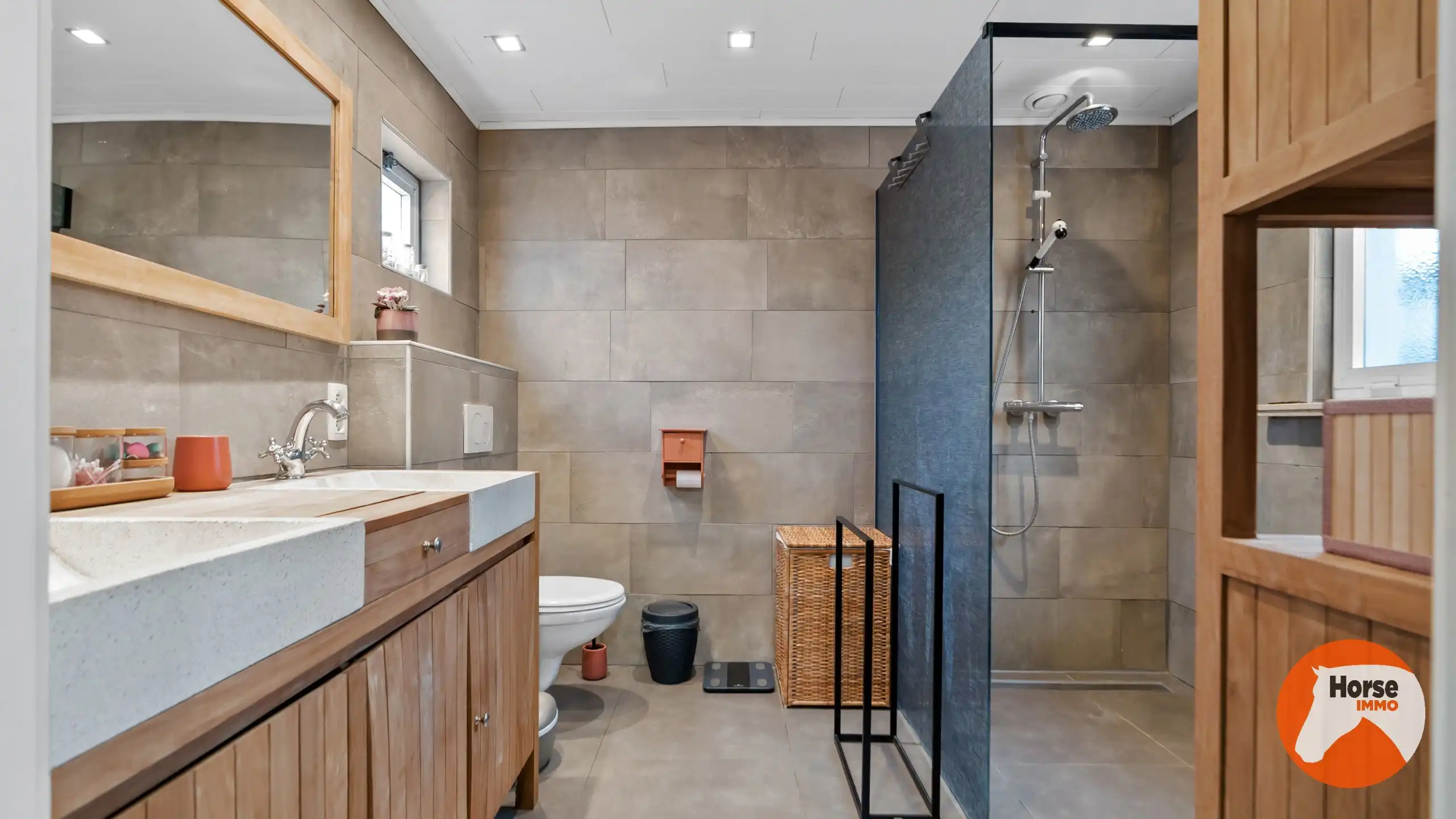 LEDE - Instapklare woning met stallen op 41are foto 12