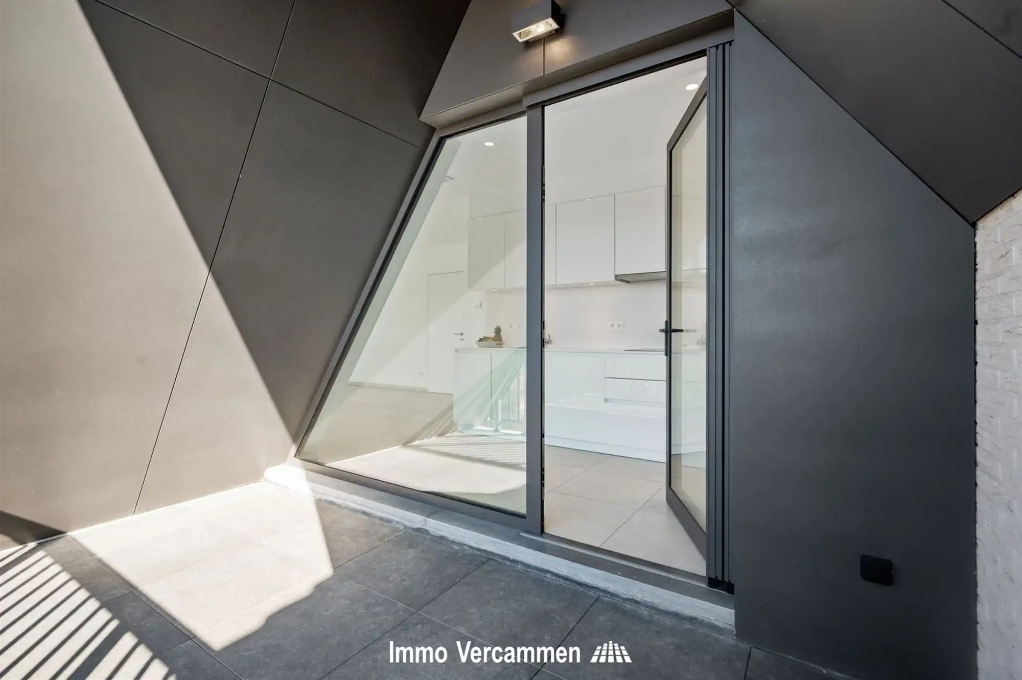 Recent appartement te Berlaar foto 6