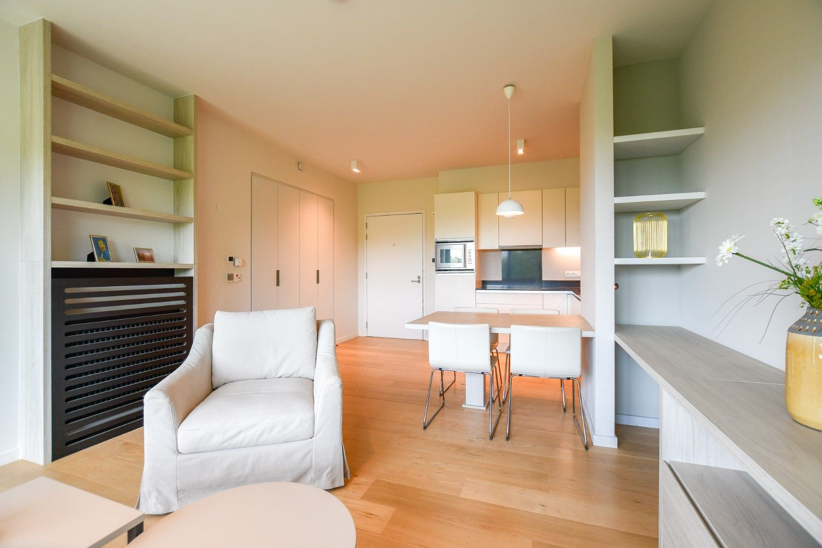 Moderne assistentiewoning met ondergrondse berging en parkeerplaats in De Haan, vlakbij strand, duinen en zee foto 5