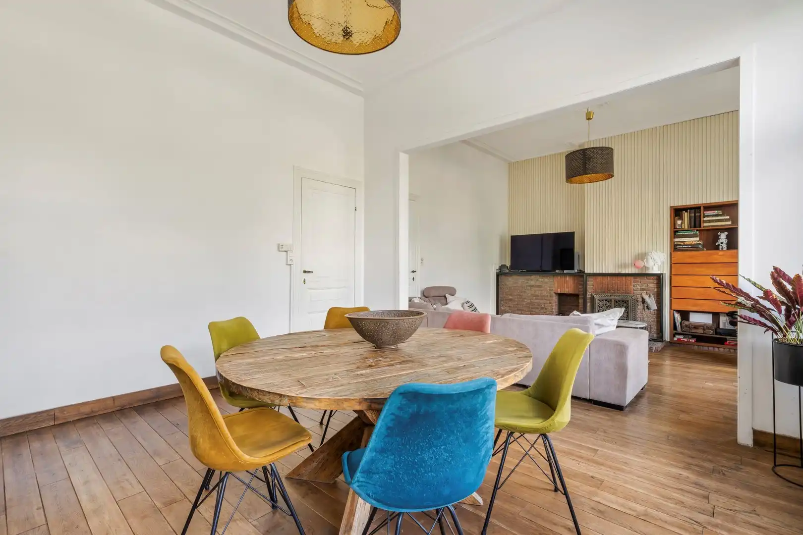 Uiterst ruim burgerhuis met prachtige tuin en enorm veel mogelijkheden foto 13
