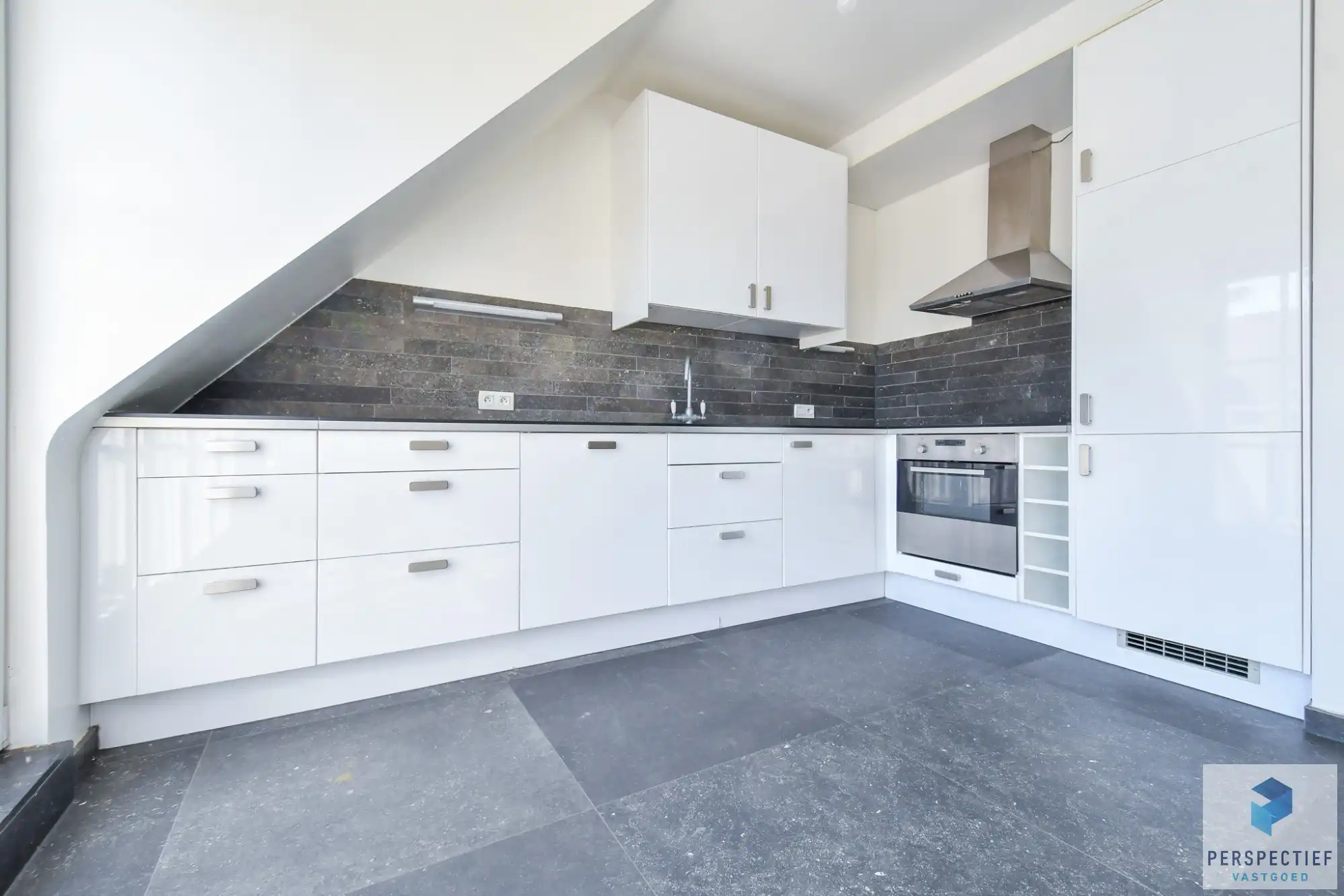 Ruim en modern woonappartement (bouwjaar 2020) met 2 slaapkamers en terras. foto 6