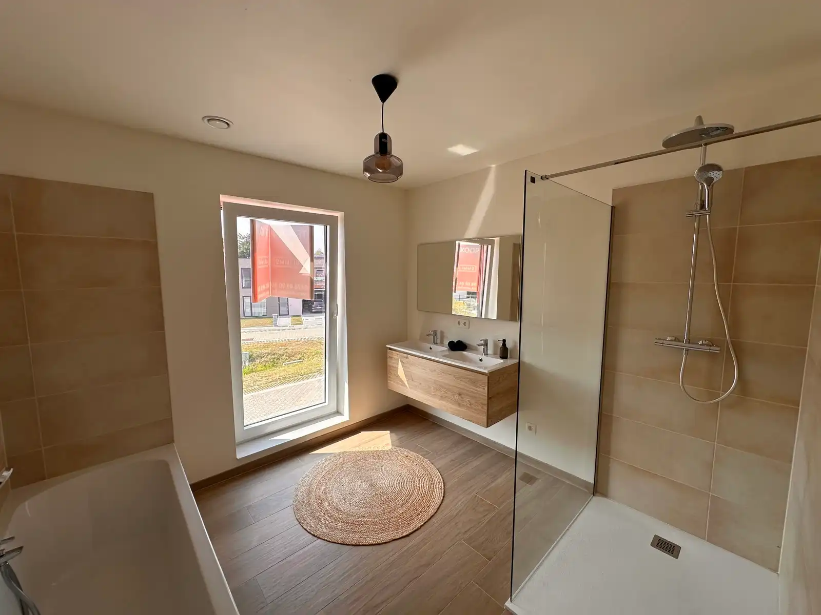 Laatste instapklare woning te koop! foto 14