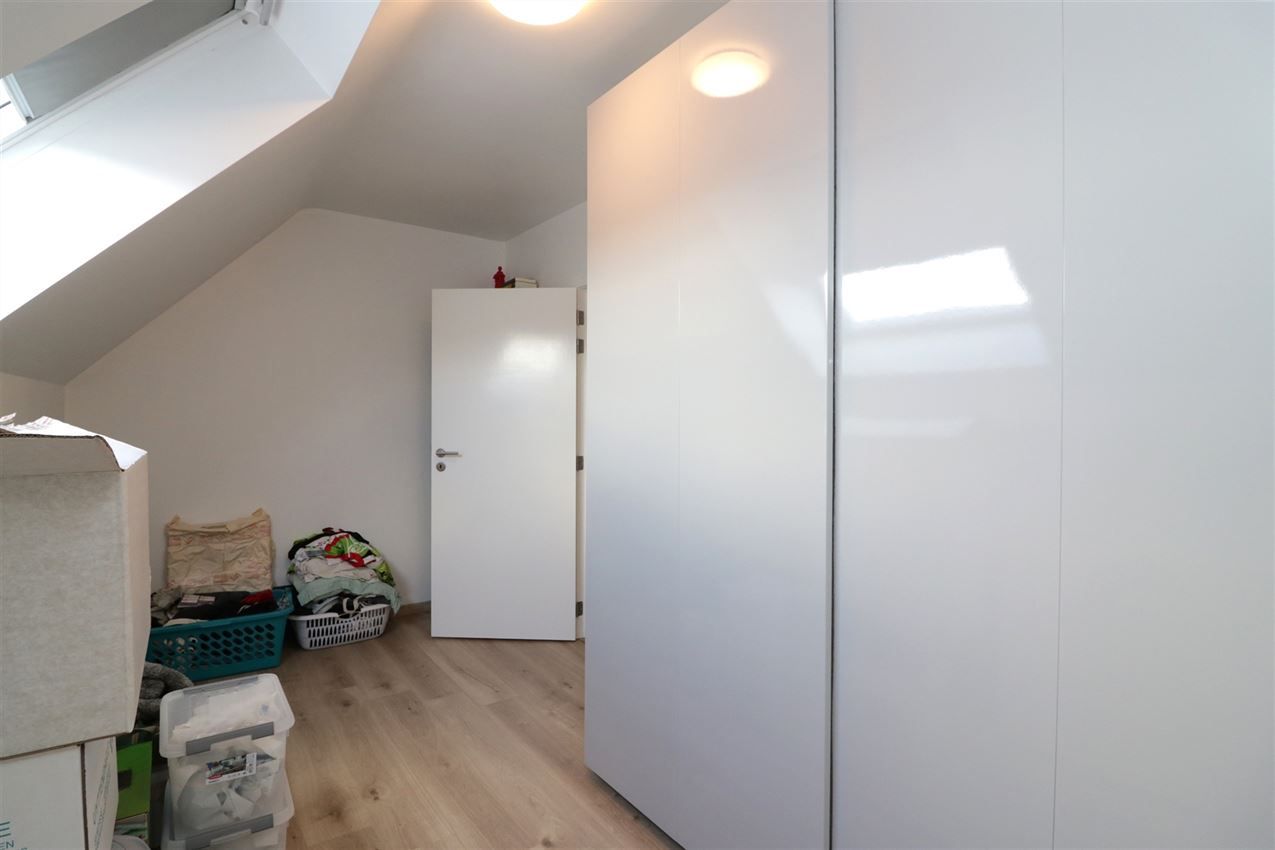 Duplex met 2 slpk., zuidterras en autostplts op rustige locatie foto 21