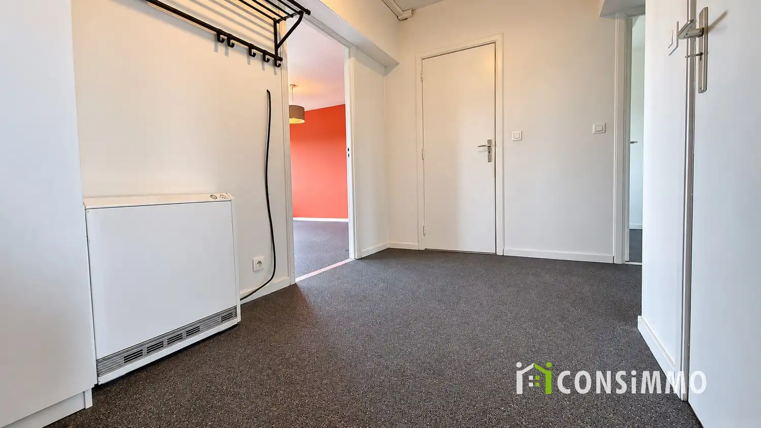 Ruim, instapklaar appartement met 3 slaapkamers in Genk! foto 9