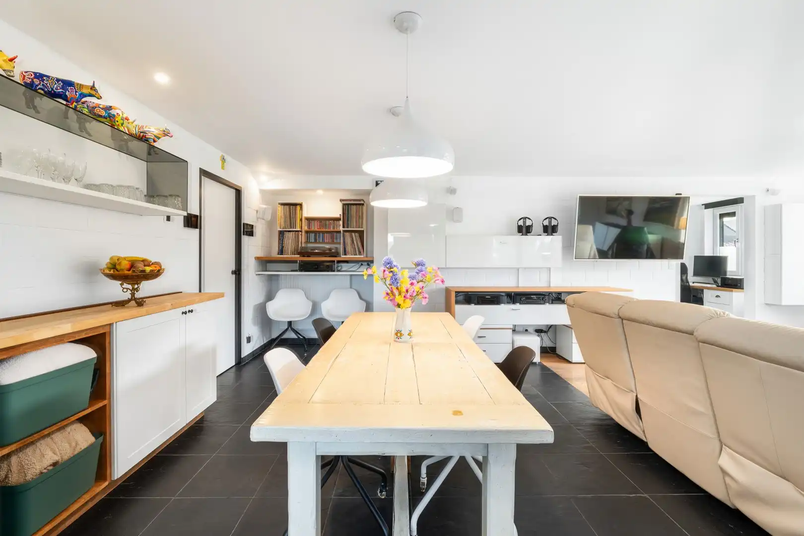 Instapklare vrijstaande villa op een mooi perceel van 844 m² foto 12