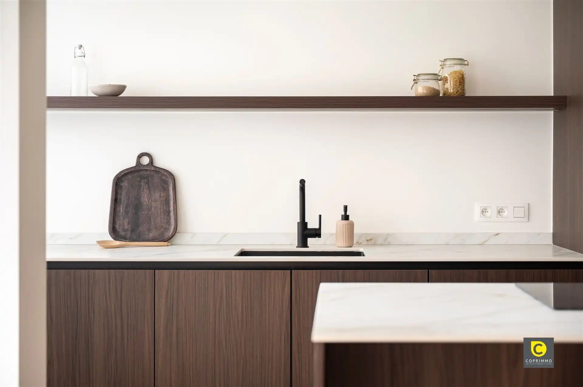 Prachtig 2 slaapkamer app foto 7