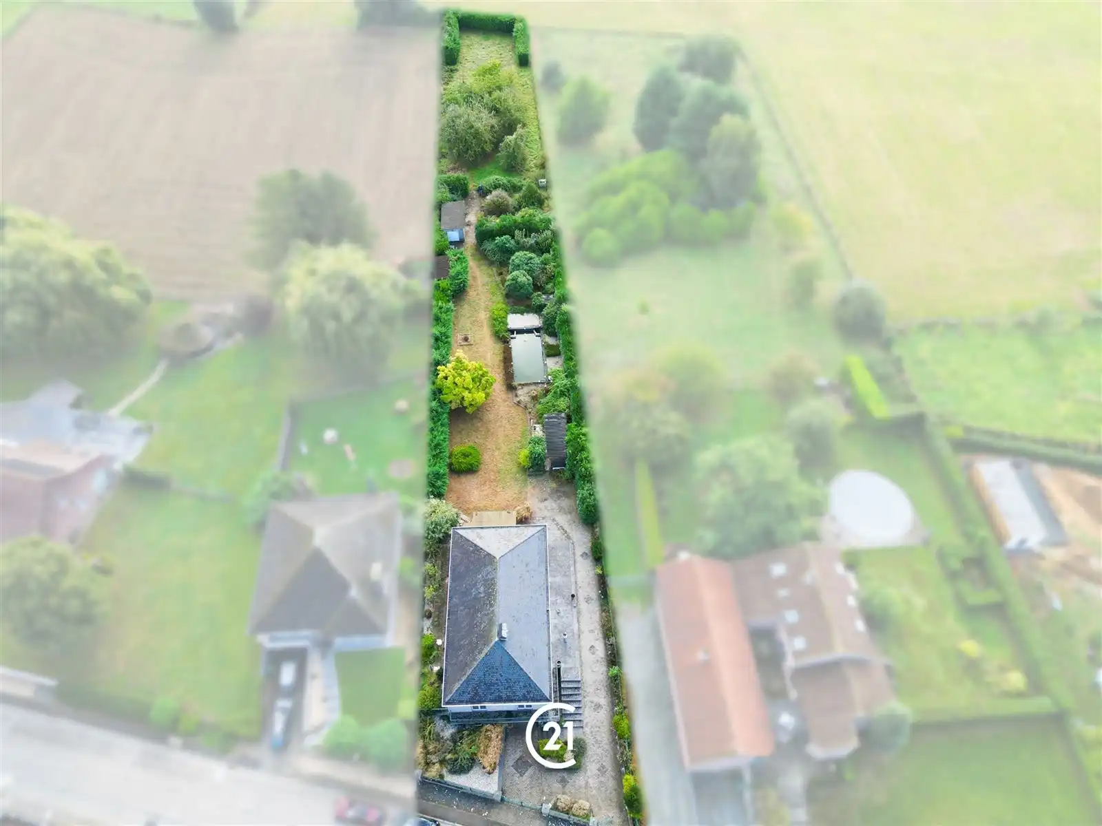 Villa bungalow met 3 slaapkamers, tuin en weide op +/-40are foto 30