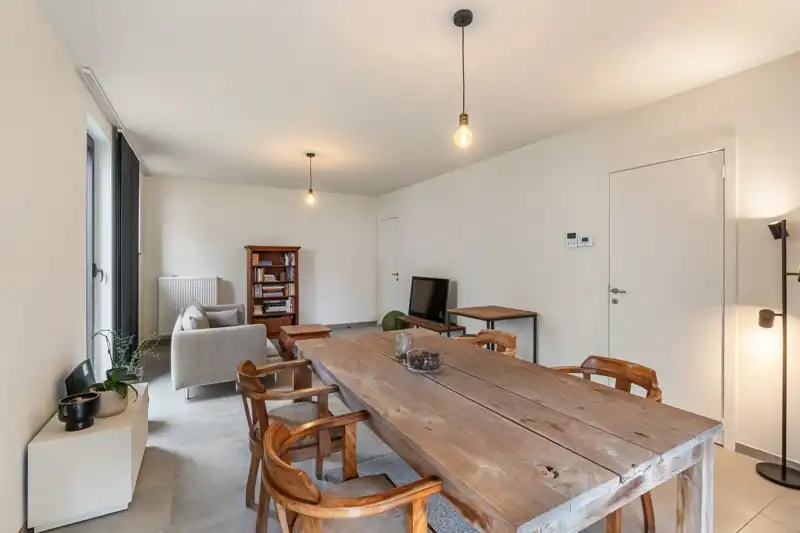 Recent en energiezuinig, gelijkvloers appartement met tuin, autostaanplaats en berging foto 7