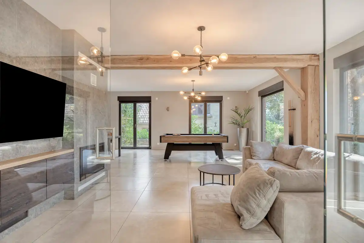 TIJDLOZE VOLLEDIG GERENOVEERDE VILLA OP EEN PERCEEL VAN 16A81CA TE RIEMST foto 5